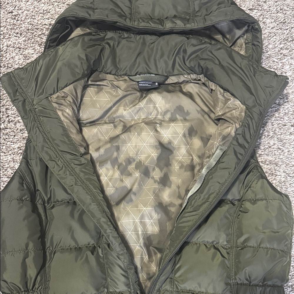 North face 550 fill down vest cinched waist women’s medium - Picture 4 of 6